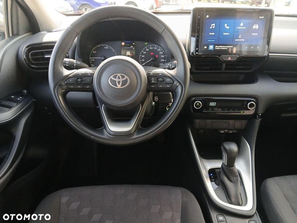 Toyota Yaris - 13