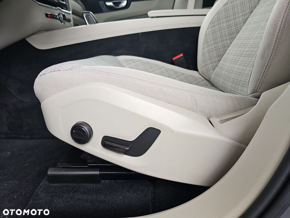 Volvo XC 60 - 14
