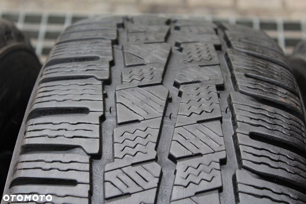 4x 225/70R15C MICHELIN AGILIS ALPIN 112/110R 16r 9mm - 5