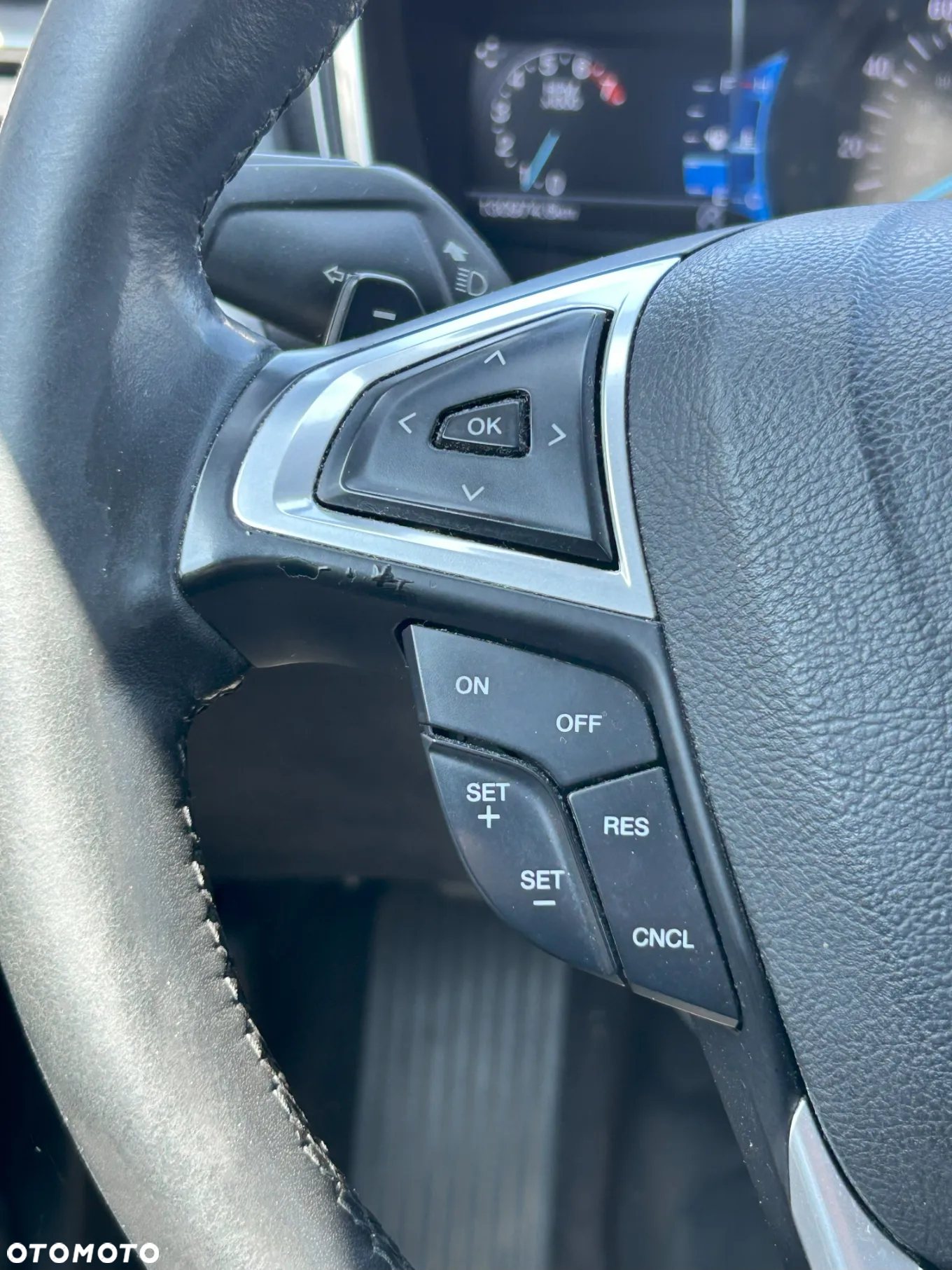 Ford Fusion - 13