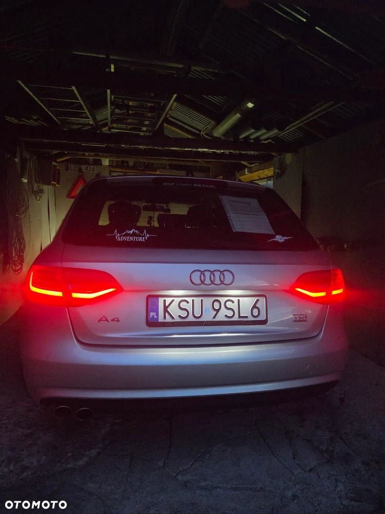 Audi A4 Avant 2.0 TDI DPF quattro Attraction - 20