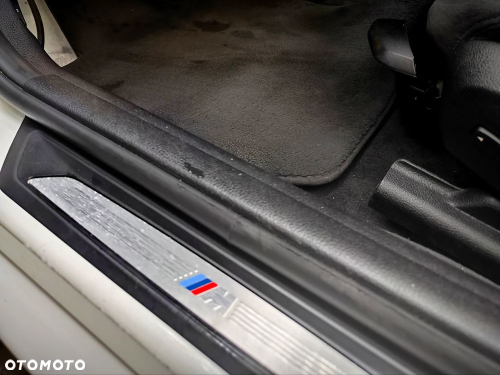 BMW Seria 3 - 12