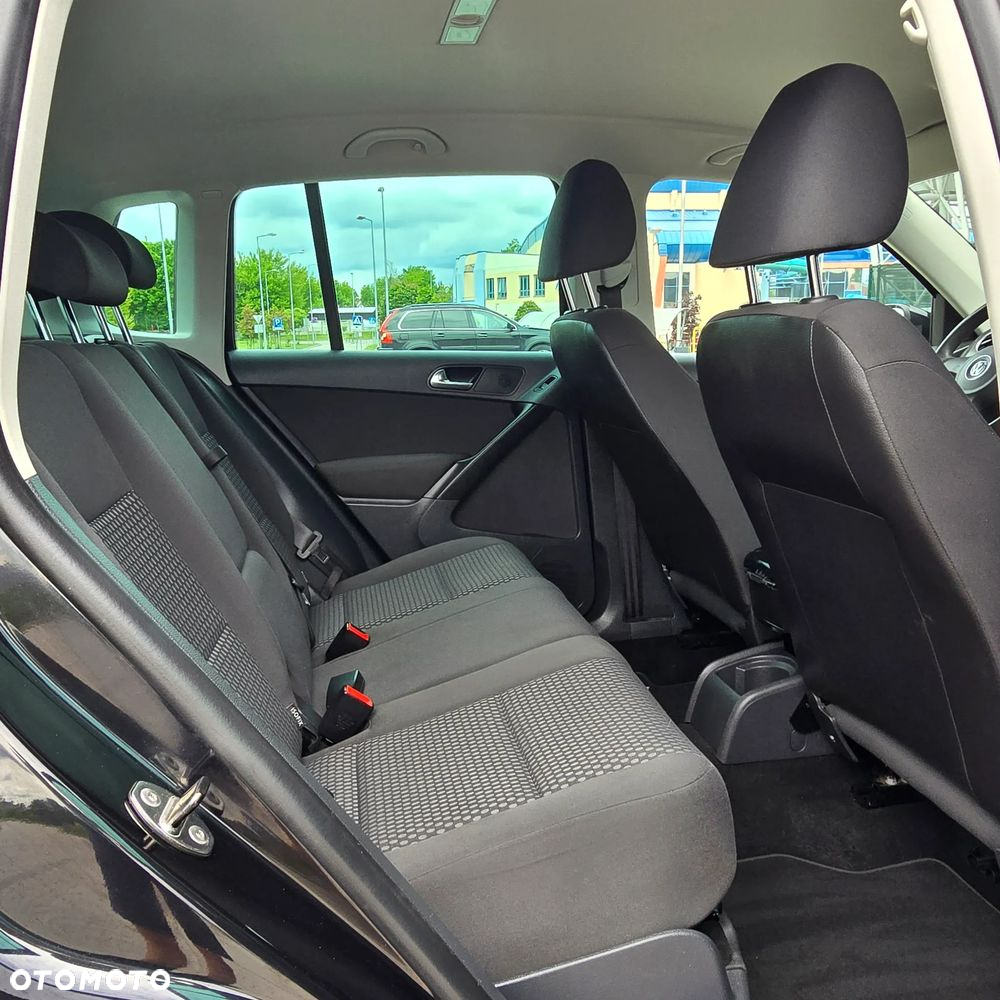 Volkswagen Tiguan - 25