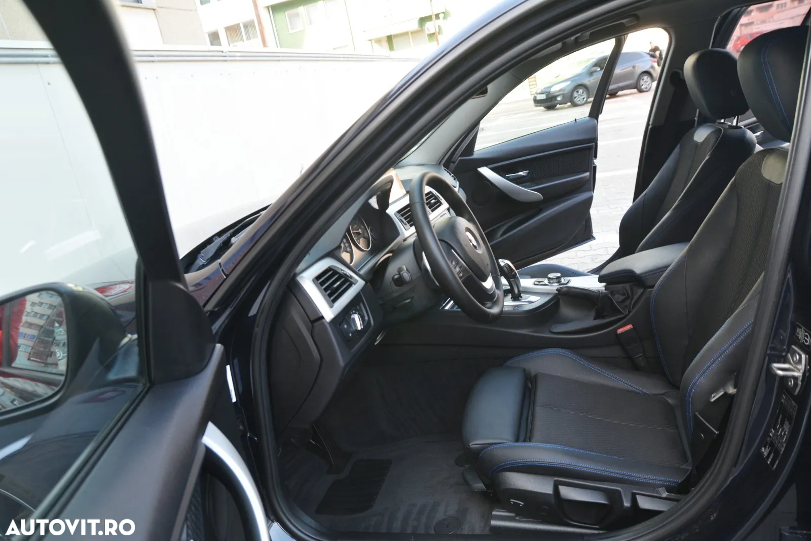 BMW Seria 3 - 10