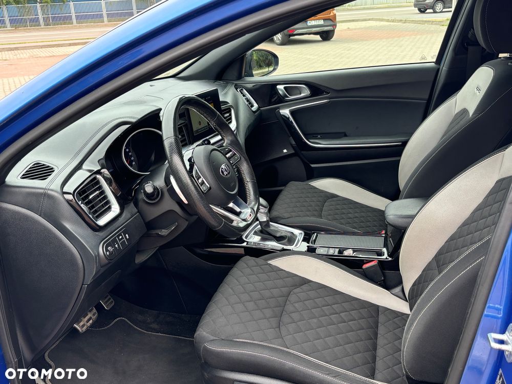 Kia Ceed 1.4 T-GDI DCT OPF GT Line - 21