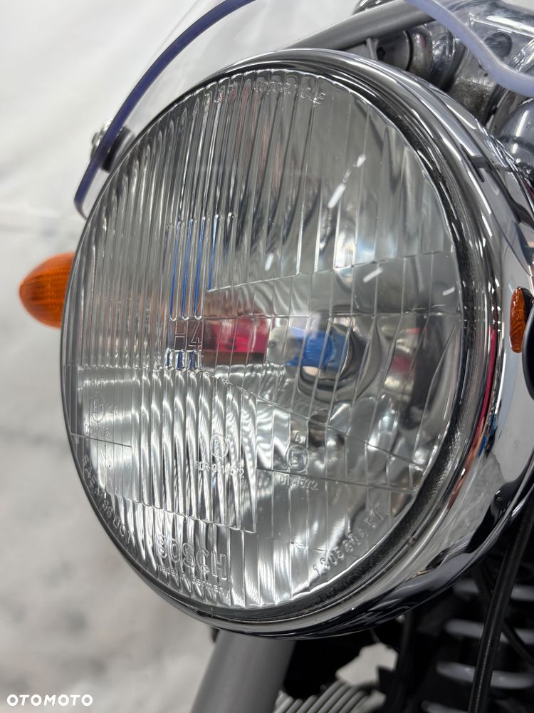 BMW R - 22