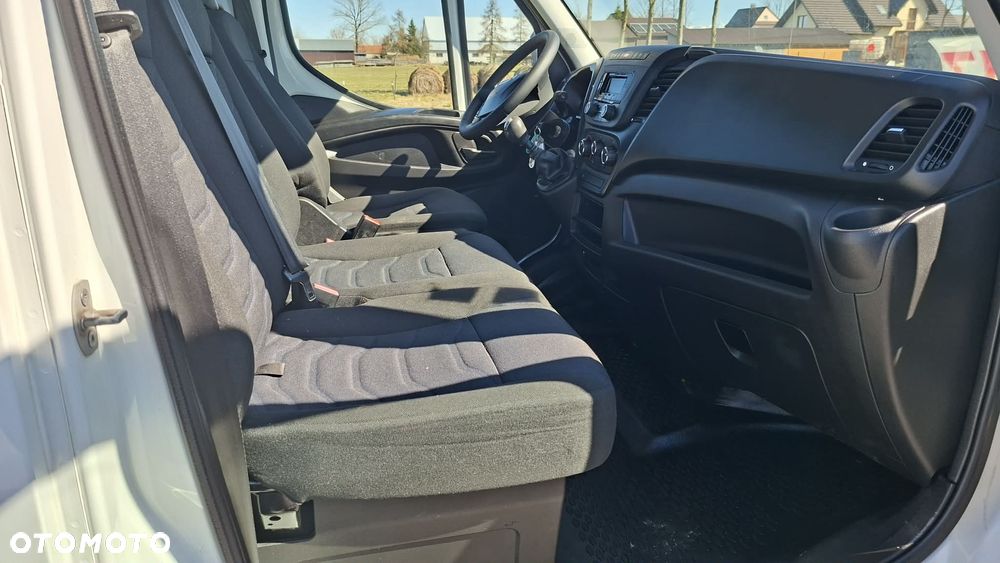 Iveco DAILY 35C16, 35C15, 35C14, 35C13 - 9