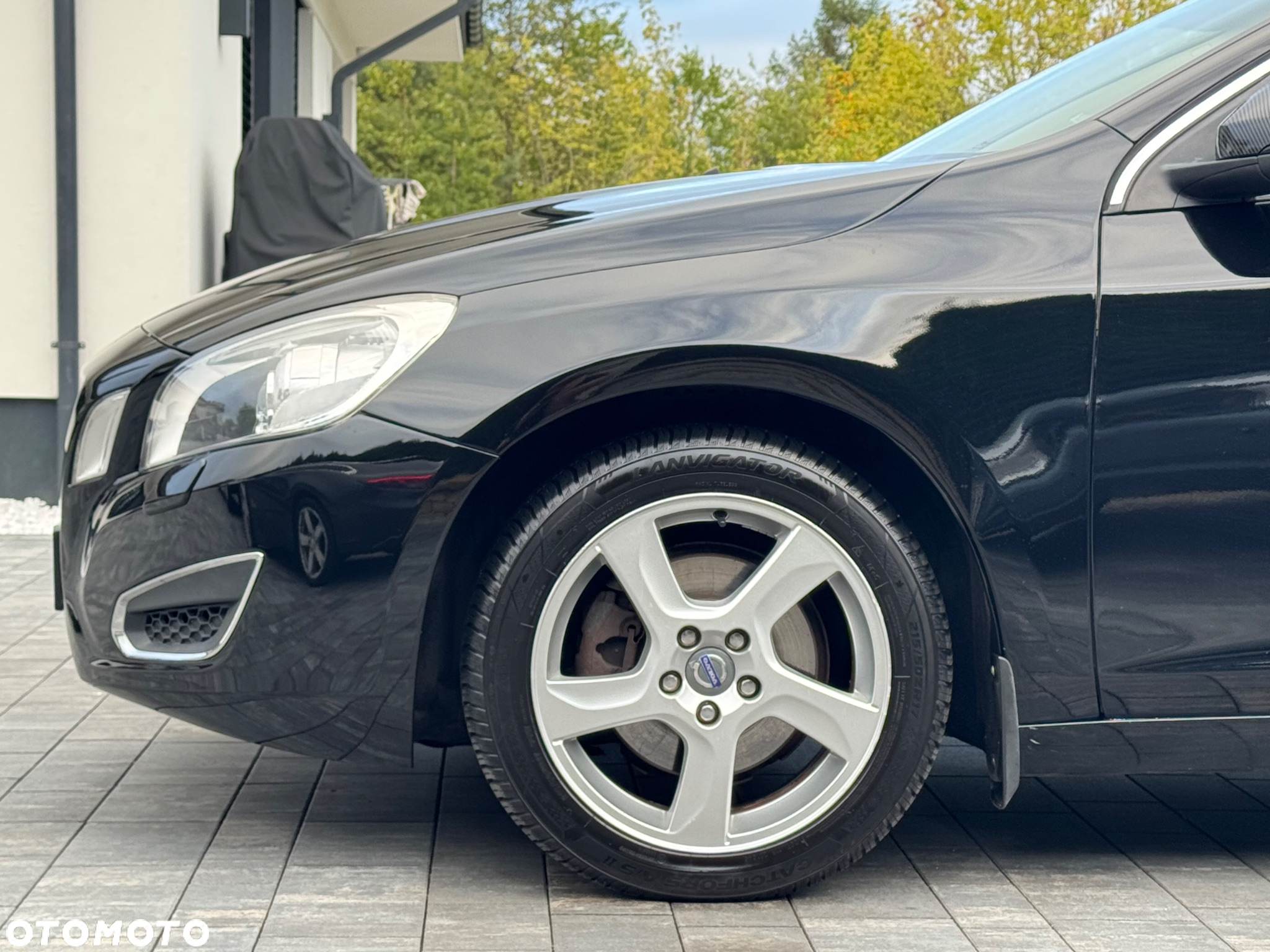 Volvo V60 D2 Summum - 11