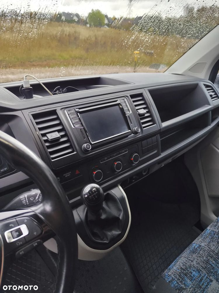 Volkswagen Transporter - 9