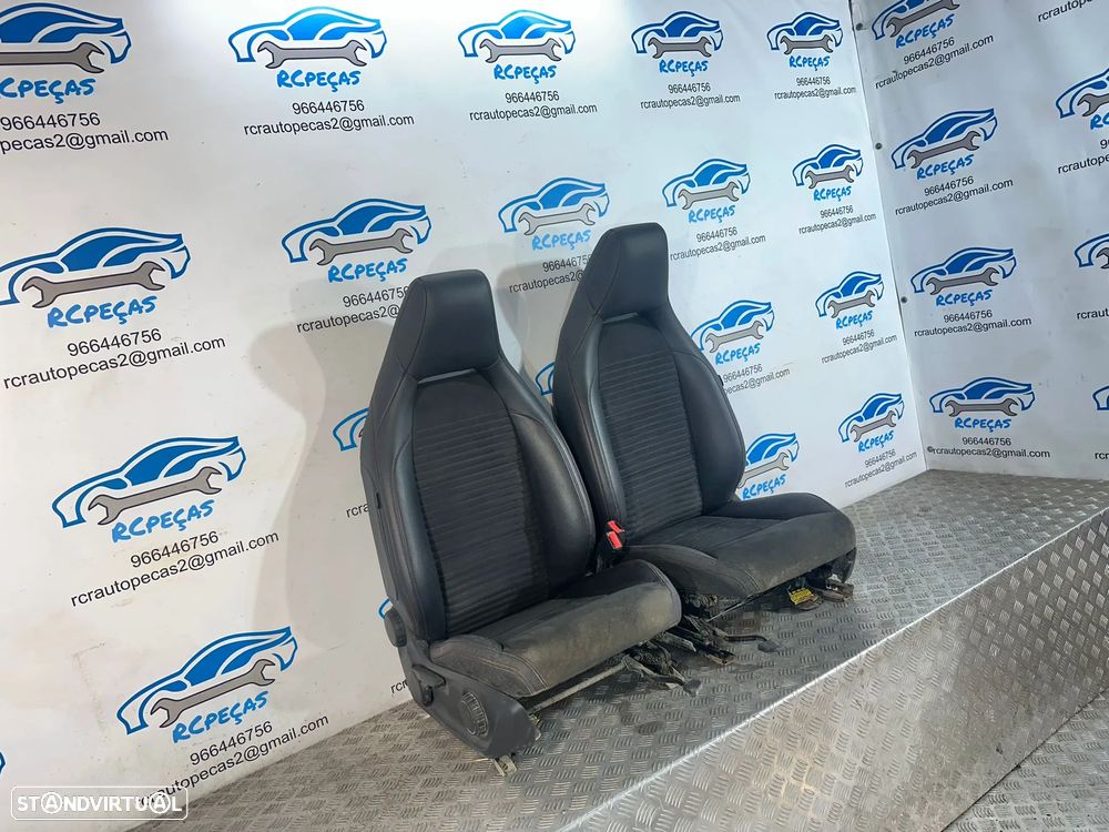 .Conjunto Bancos Pele Alcantra Frente Frontais Tras Traseiros Originais AMG Mercedes-Benz Classe A W176 2013–2018 - 5