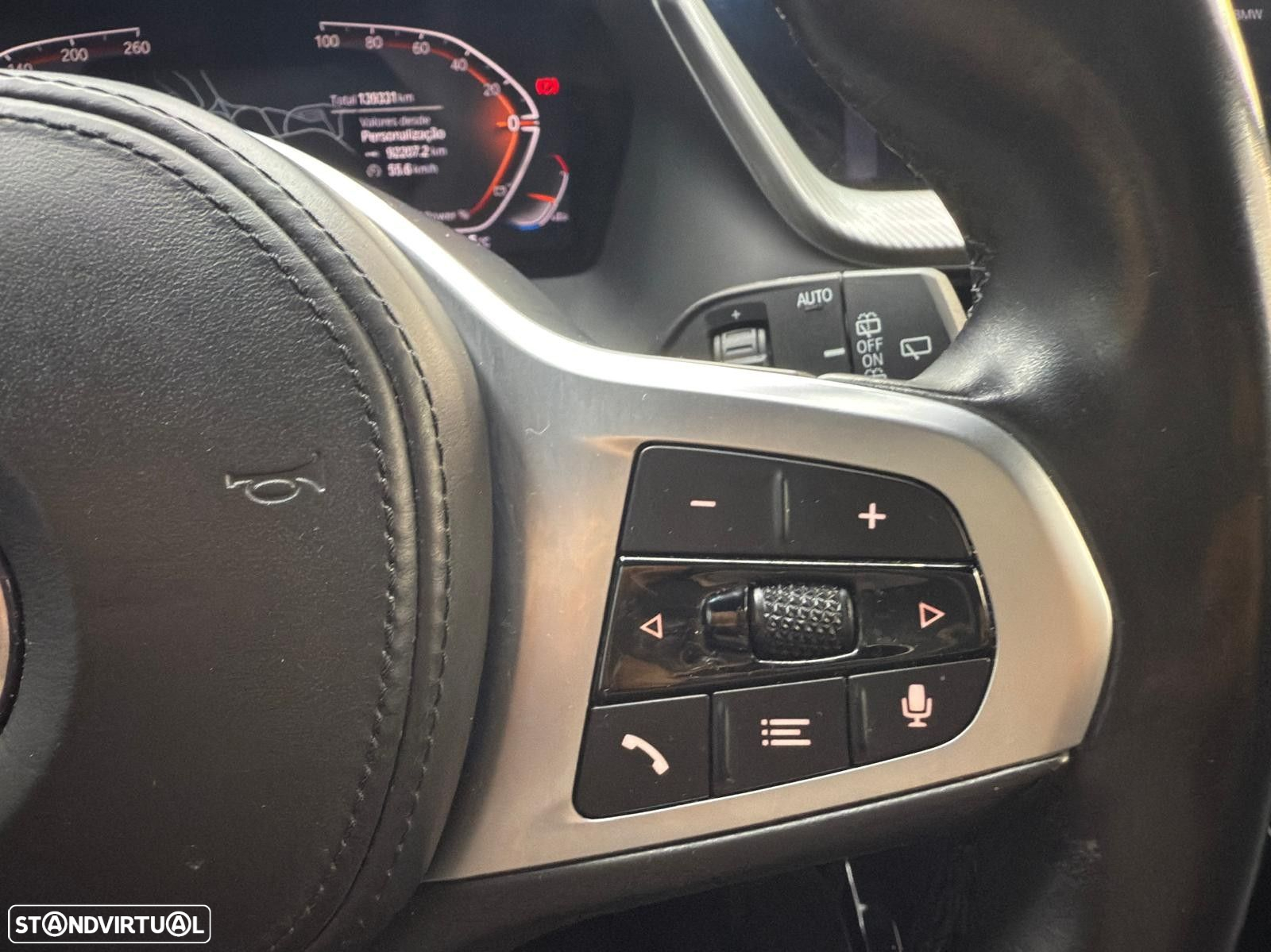BMW 116 d Pack Desportivo M Auto - 30