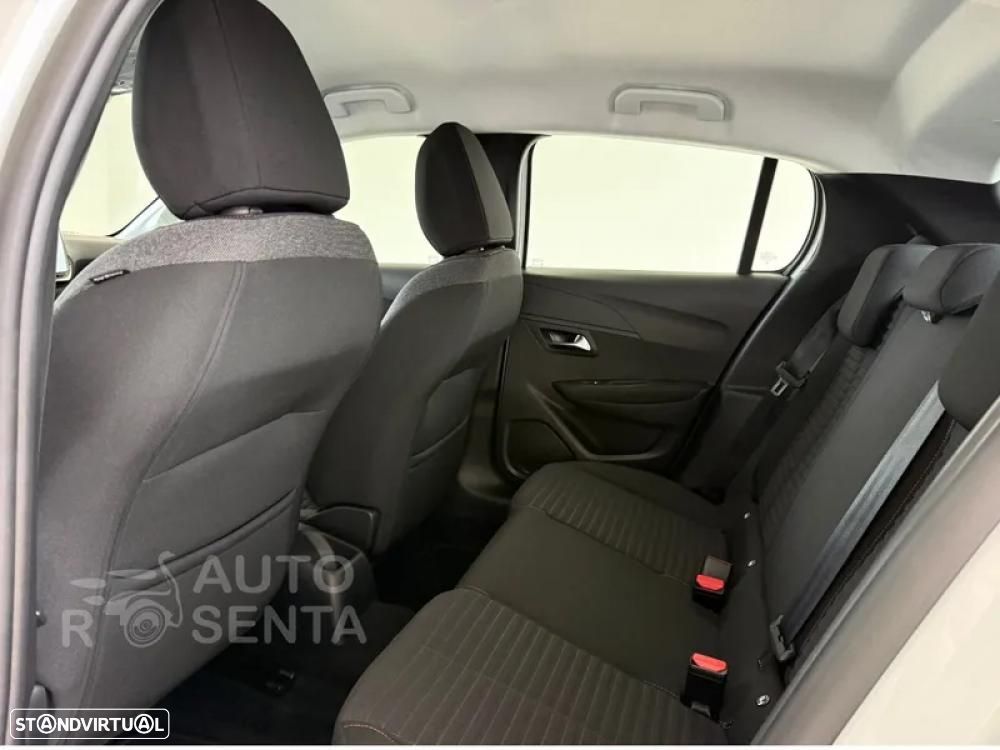 Peugeot 208 1.2 PureTech Active - 8