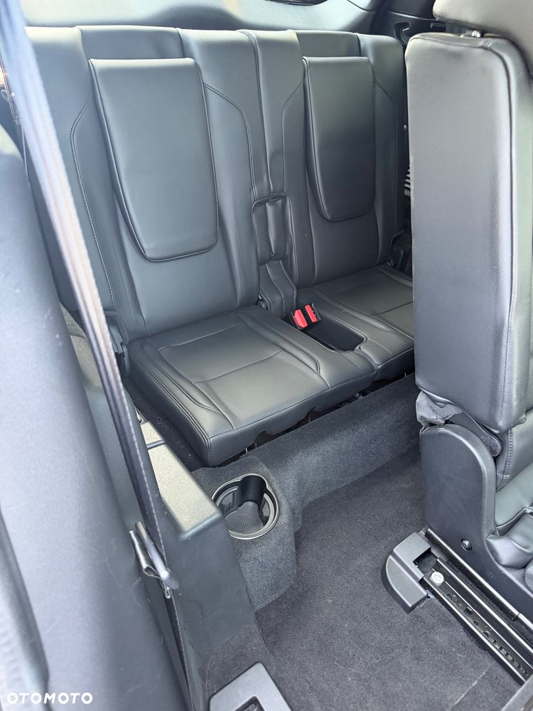 Land Rover Discovery Sport P250 HSE - 37