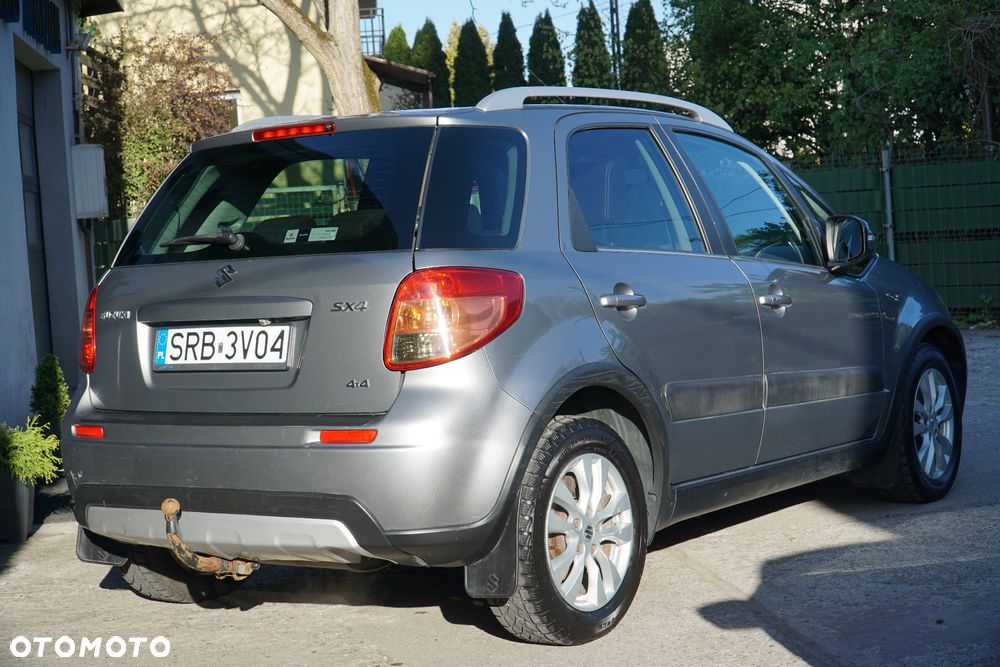 Suzuki SX4 1.6 Premium 4WD - 22