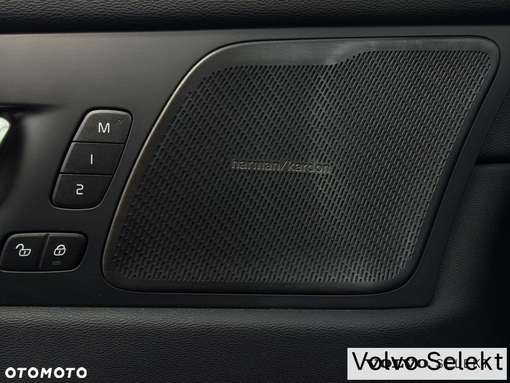 Volvo XC 60 - 24