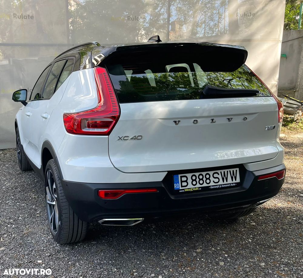 Volvo XC 40 T5 AWD R-Design - 8
