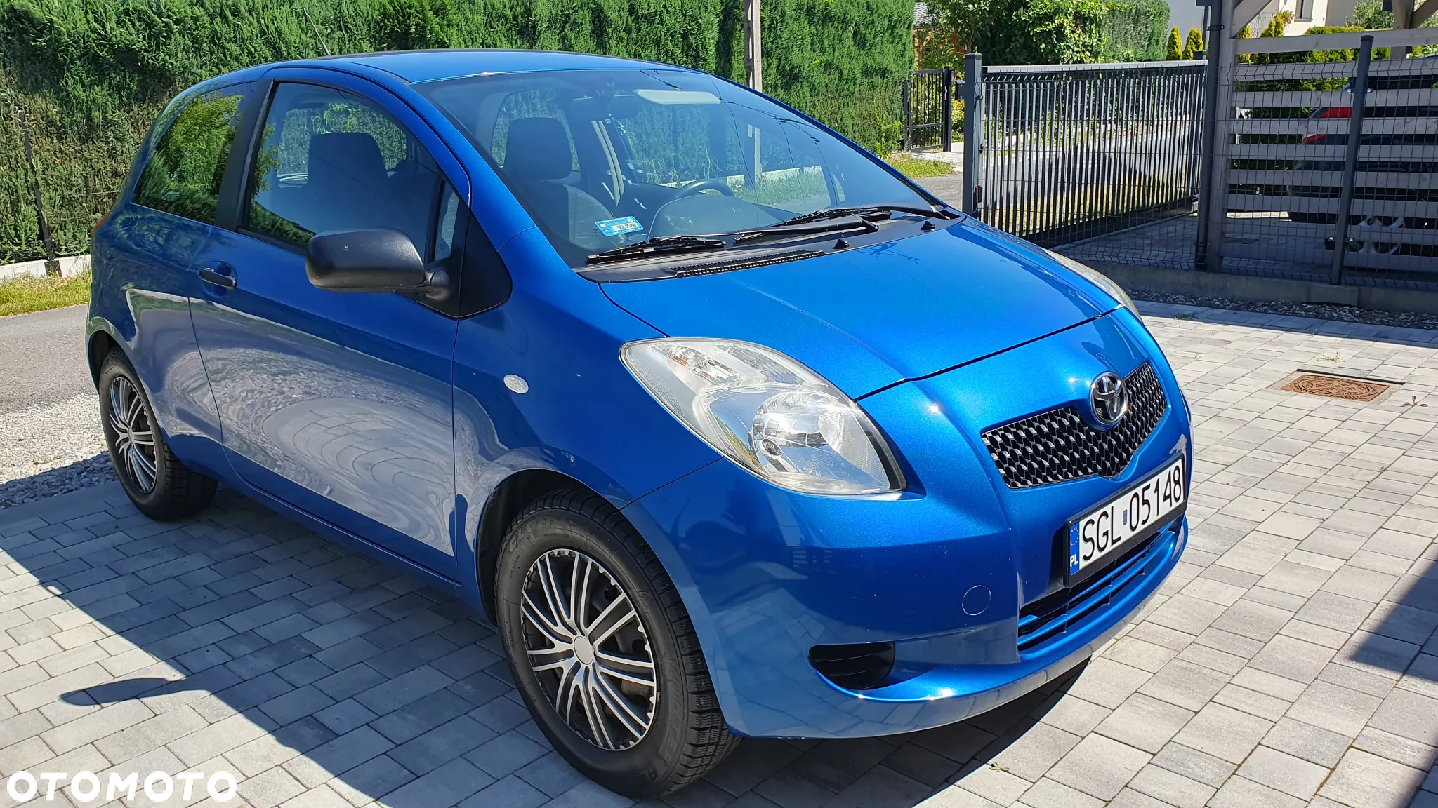Toyota Yaris 1.0 Luna A/C - 2