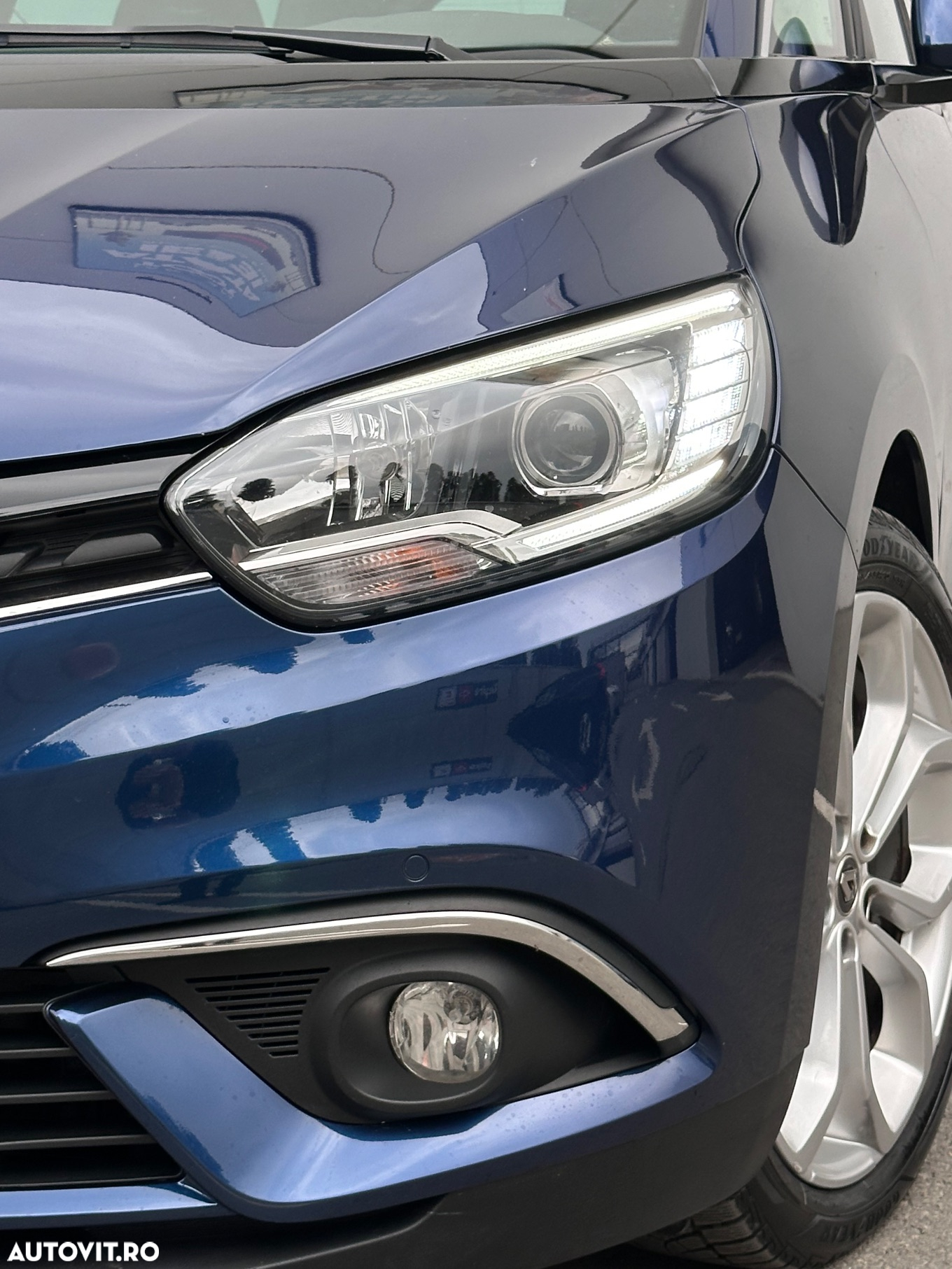 Renault Grand Scenic BLUE dCi 120 EDC BUSINESS EDITION - 18
