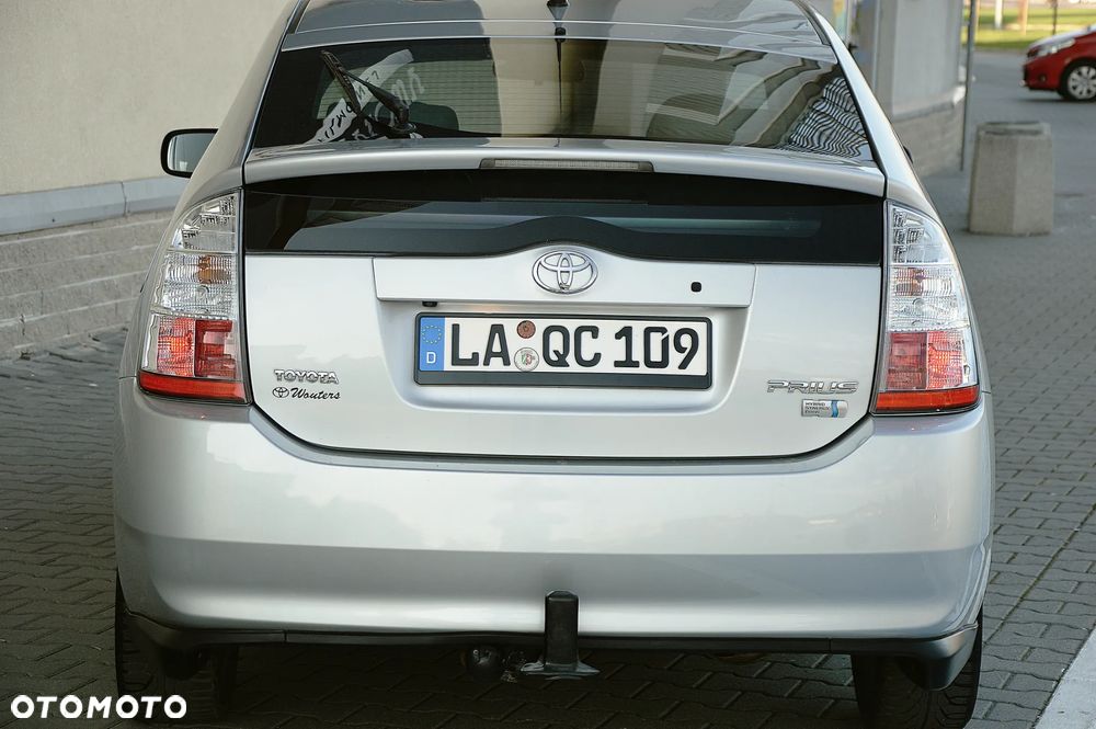 Toyota Prius 1.5 VVT-i Prestige - 21