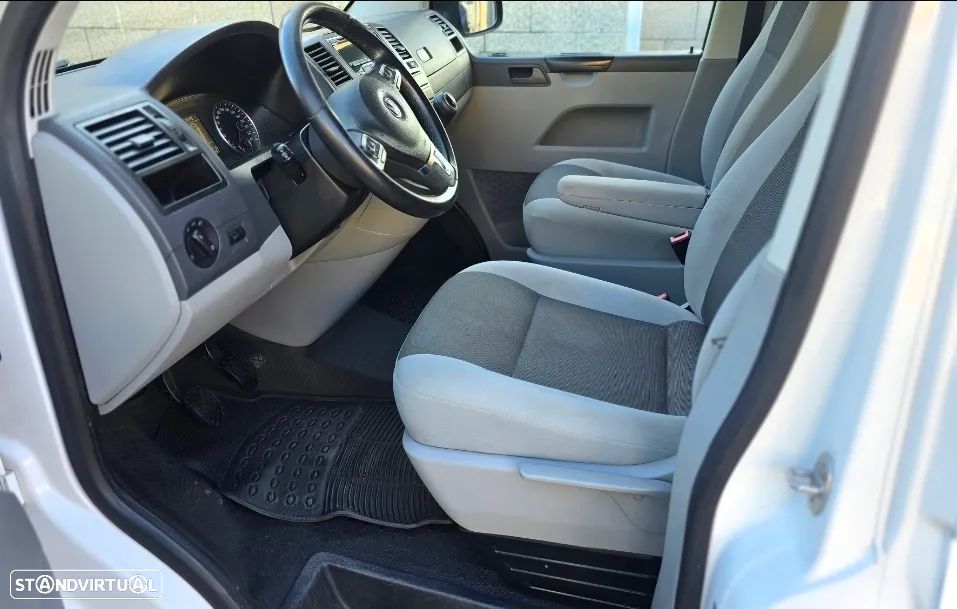 VW Transporter - 9