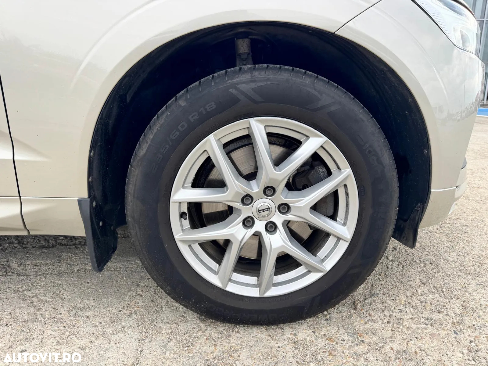 Volvo XC 60 D4 AWD Momentum - 18