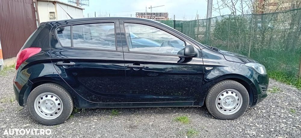 Hyundai i20 1.1 CRDi Classic - 14