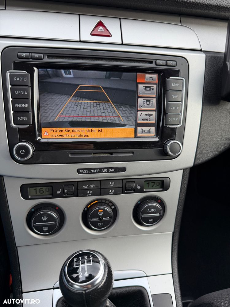 Volkswagen Passat Variant 2.0 TDI DPF Comfortline - 14