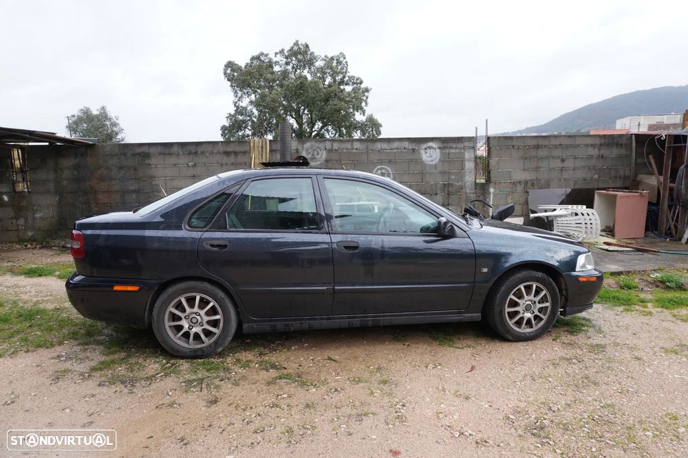 Volvo S40 1.9 D CR - 1