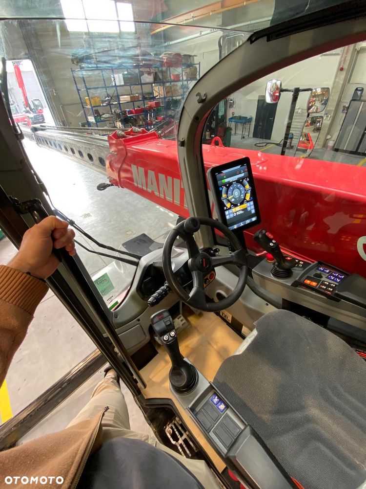 Manitou ładowarka teleskopowa obrotowa MRT 2660 Vision + - 9