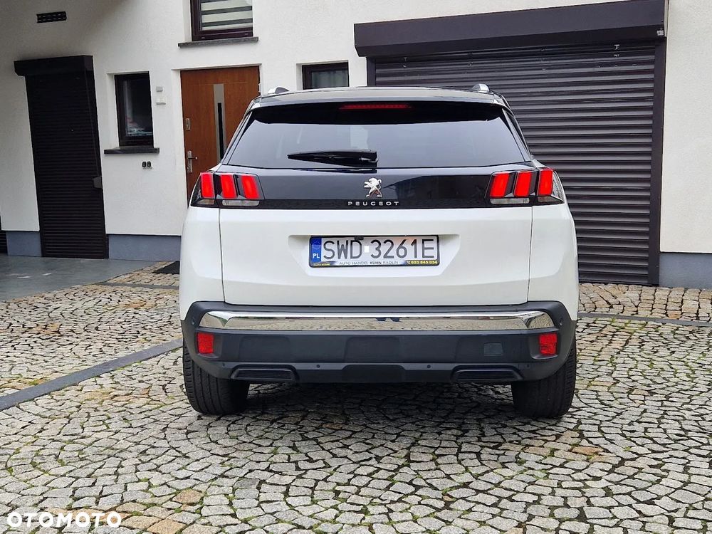 Peugeot 3008 PureTech 130 Stop & Start GPF Allure - 10