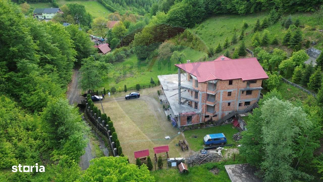 Ocazie!!! Hotel / Pensiune cu 20 camere de vânzare în zona Firiza - Imagine principală: 3/18