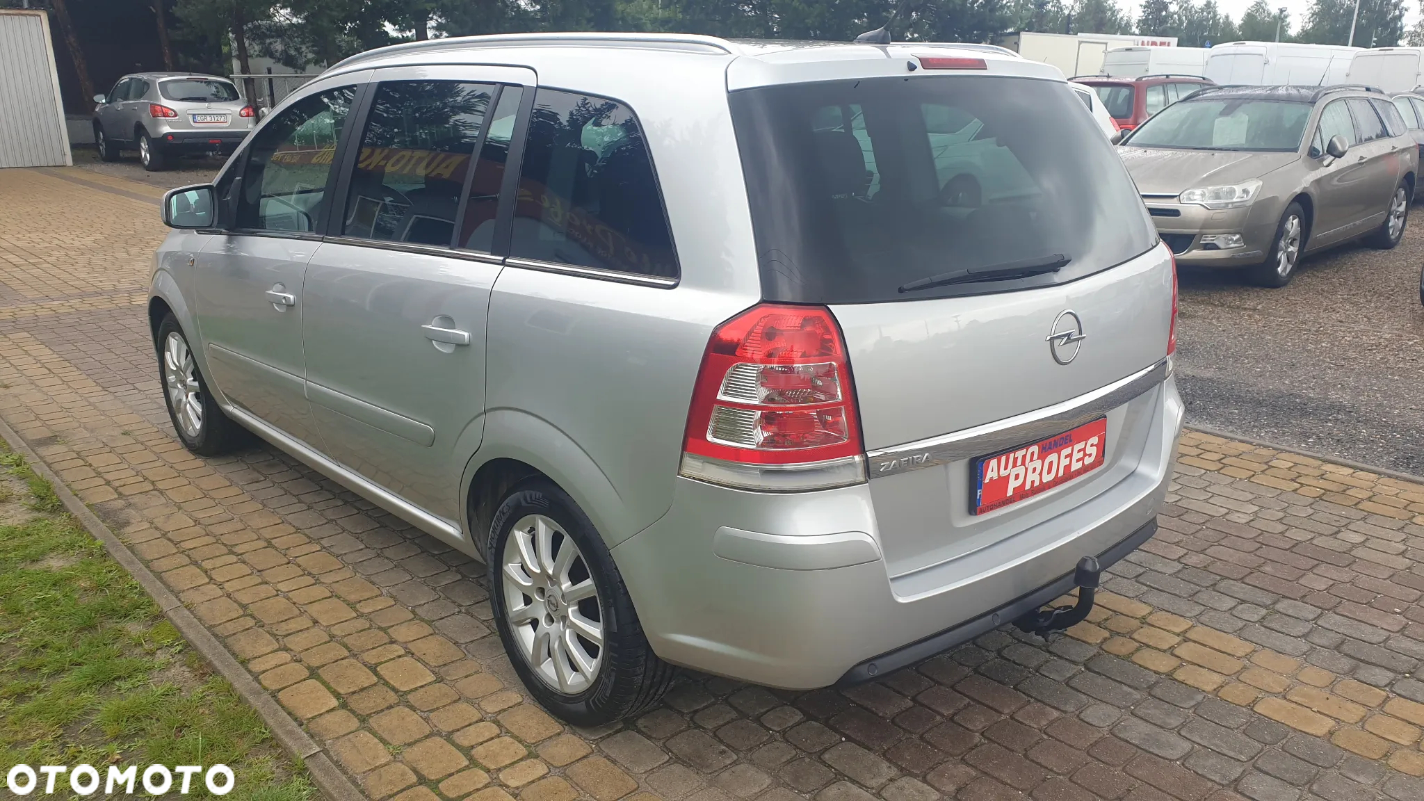 Opel Zafira - 4