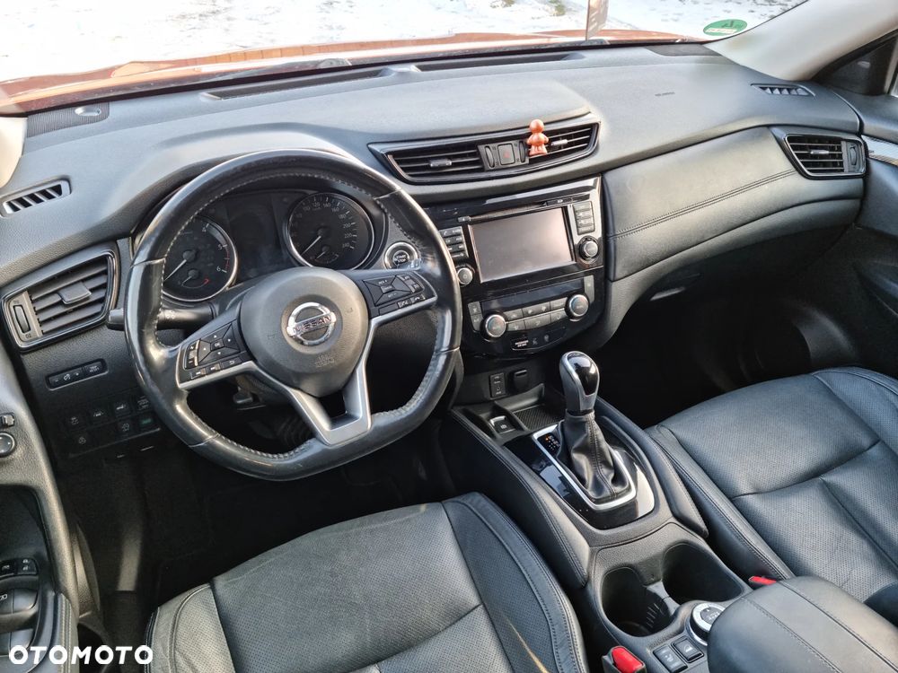 Nissan X-Trail 2.0 dCi ALL-MODE 4x4i Xtronic Tekna - 32