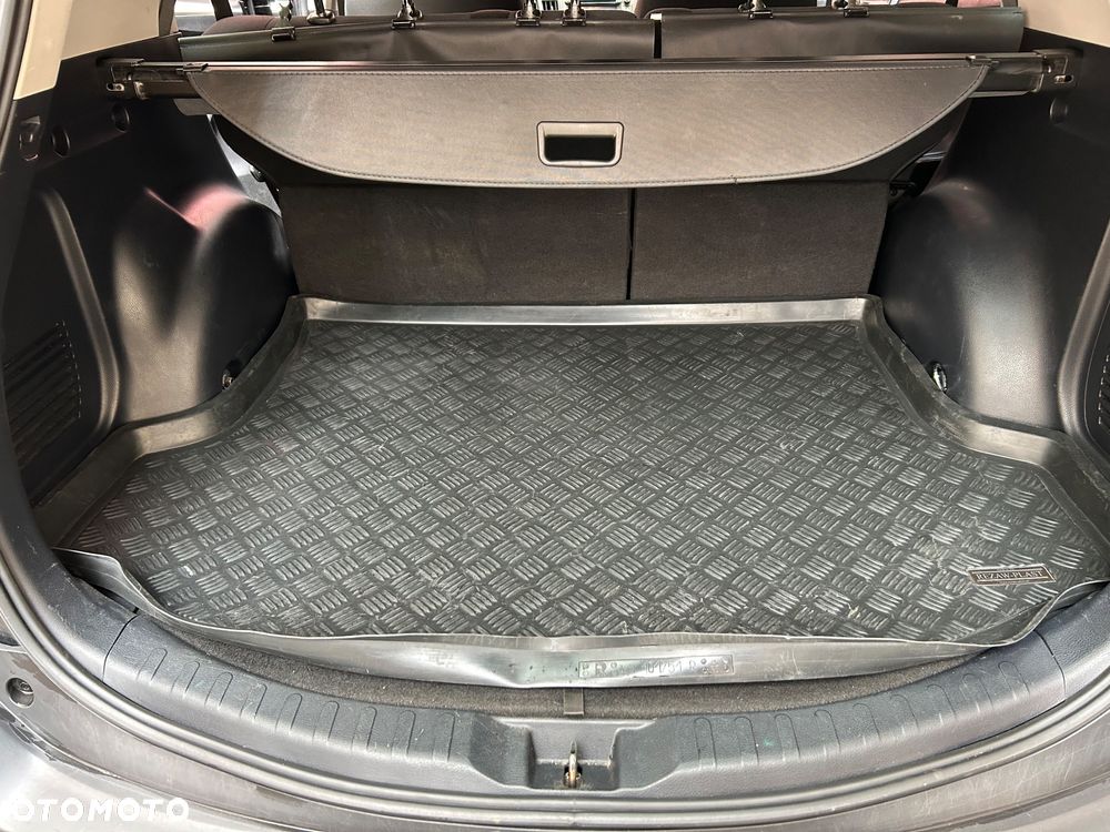 Toyota RAV4 2.0 D-4D Premium - 20