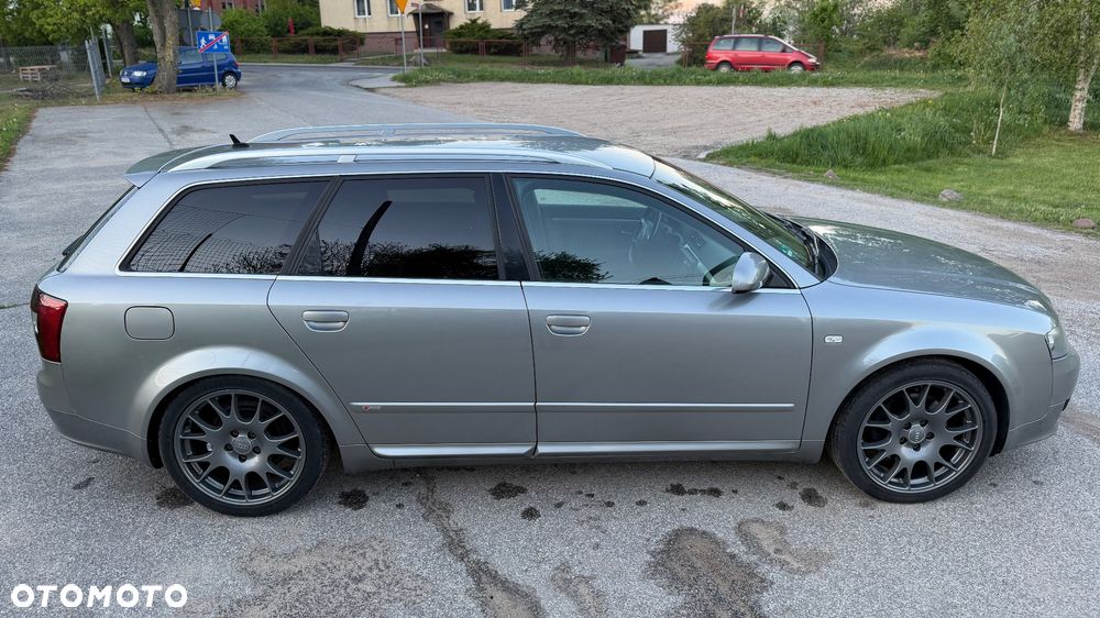 Audi A4 Avant 1.8 T - 12