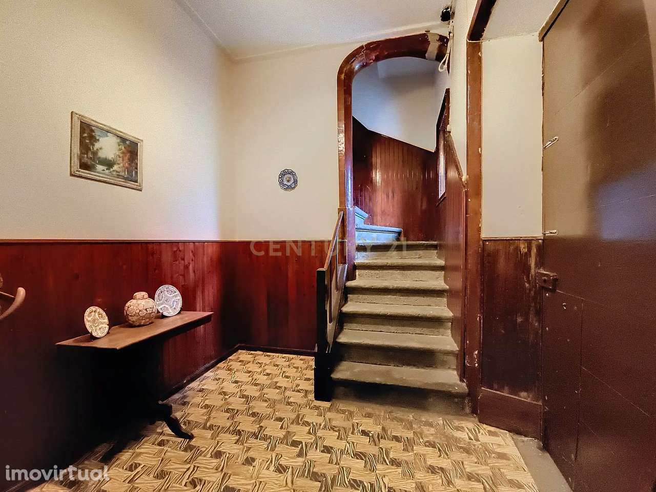 Casa Senhorial Elegante com Segunda Moradia e Detalhes Arquitetónicos - Grande imagem: 5/60