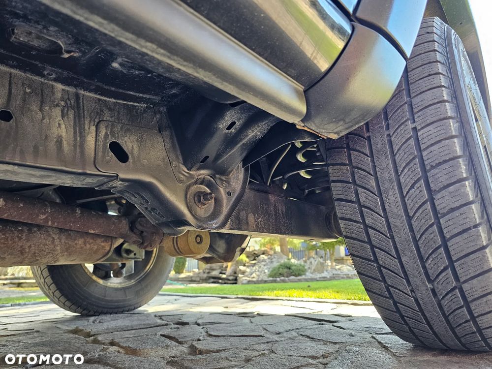 Jeep Cherokee 2.8L CRD Limited - 11