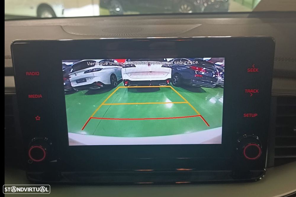 Kia XCeed 1.0 T-GDI Tech - 8