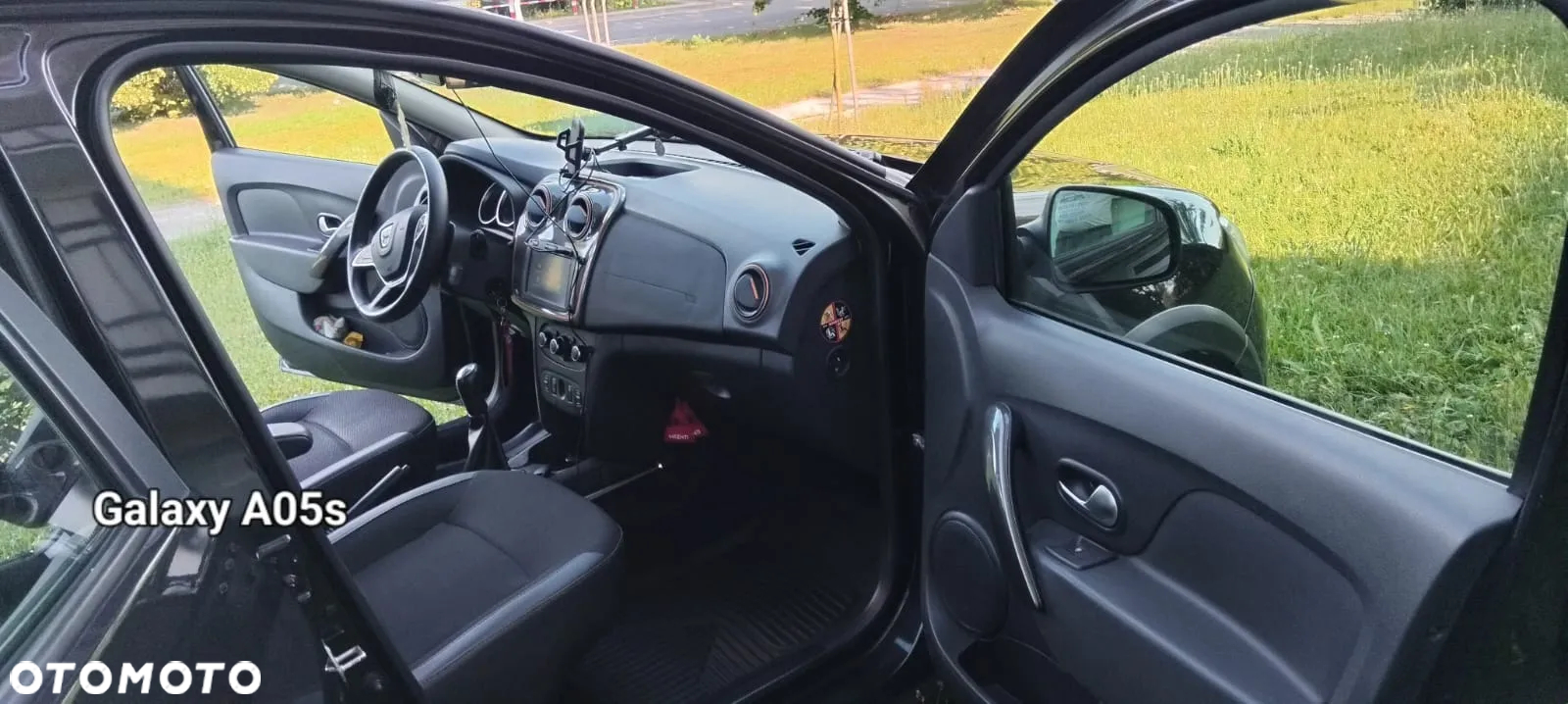 Dacia Sandero Stepway 1.5 dCi Laureate S&S - 12