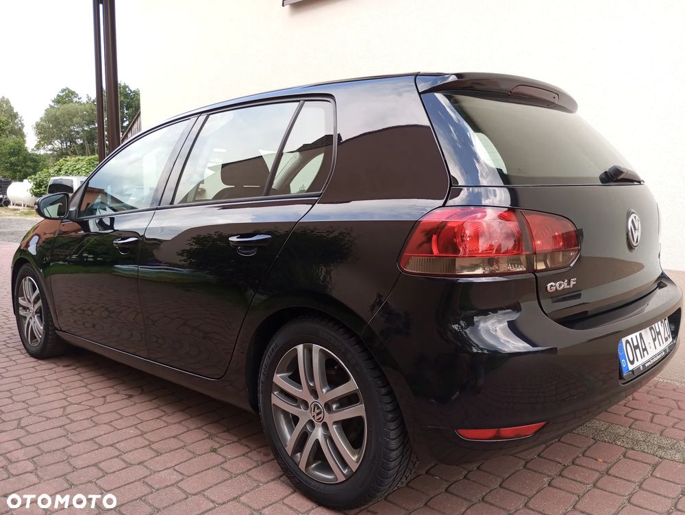 Volkswagen Golf - 15