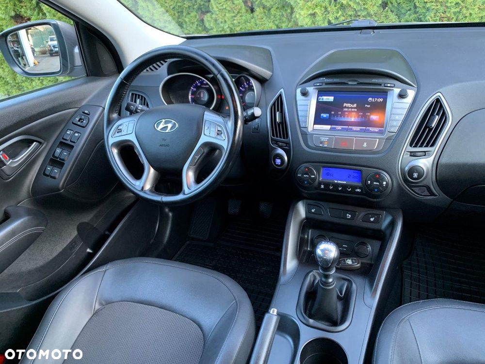 Hyundai ix35 blue 1.6 2WD Finale - 14