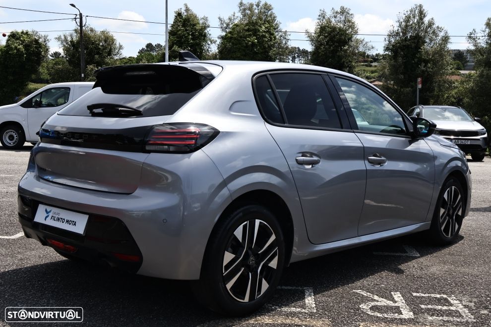 Peugeot 208 1.2 PureTech Allure - 3