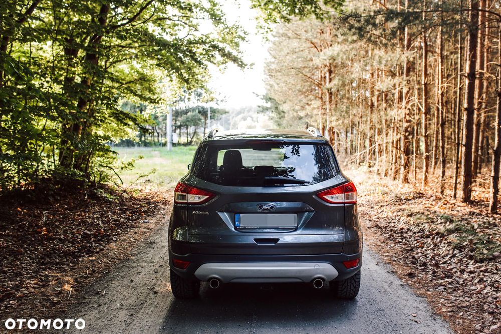 Ford Kuga 2.0 TDCi 4x4 Titanium - 32