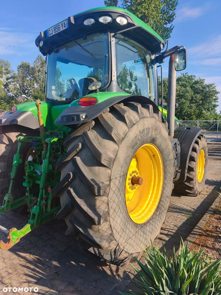 John Deere 7200R - 7
