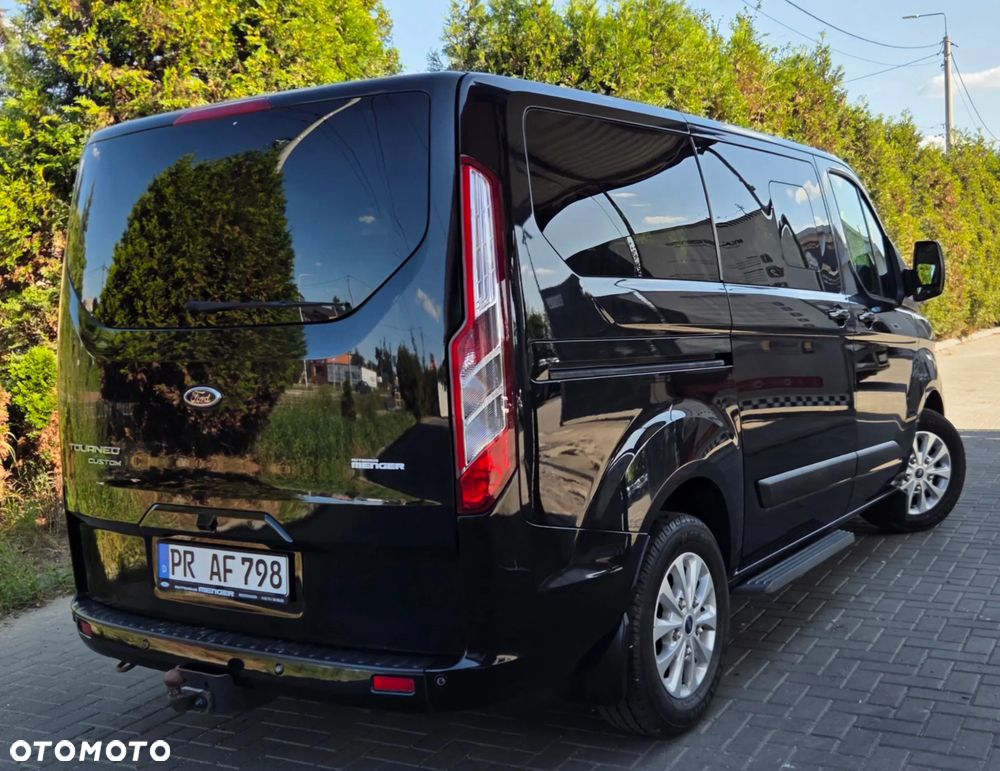 Ford Tourneo Custom 2.0 EcoBlue L1 Titanium - 15