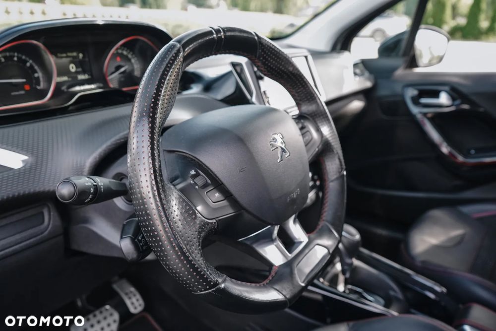 Peugeot 2008 PureTech 130 Stop&Start EAT6 Allure - 22