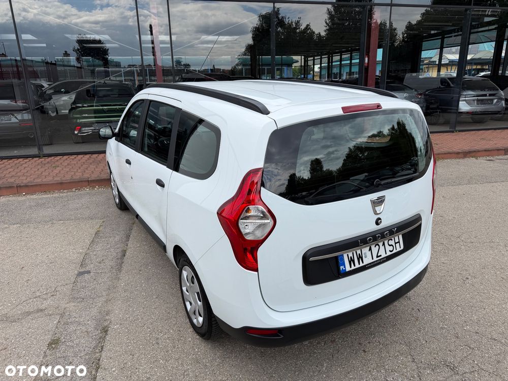 Dacia Lodgy 1.3 TCe Laureate S&S - 13