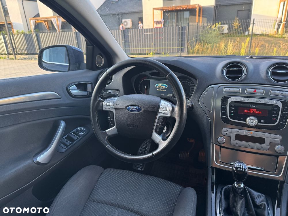 Ford Mondeo 1.8 TDCi Titanium - 26