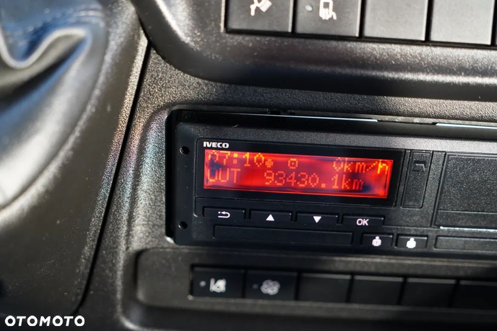 Iveco DAILY / 50C18 / SPROWADZONY / KLIMA / 93 tys. km !!! / - 40