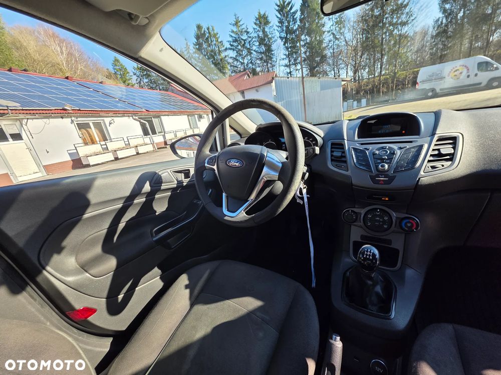 Ford Fiesta 1.5 TDCi Trend - 21